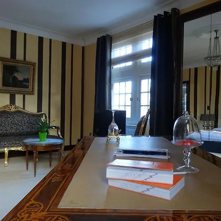 מלון Restaurant Les Gorges De L'aveyron 3*