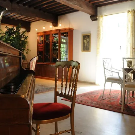 Restaurant Les Gorges De L'aveyron מלון