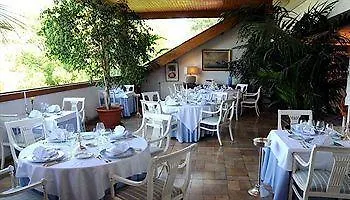 Restaurant Les Gorges De L'aveyron מלון Bruniquel